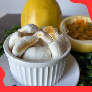 BALA DE COCO RECHEADA DE MARACUJÁ